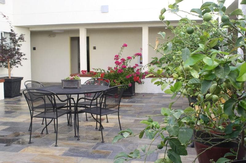 Airport Inn 5