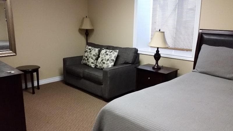 Riverview Suites 5