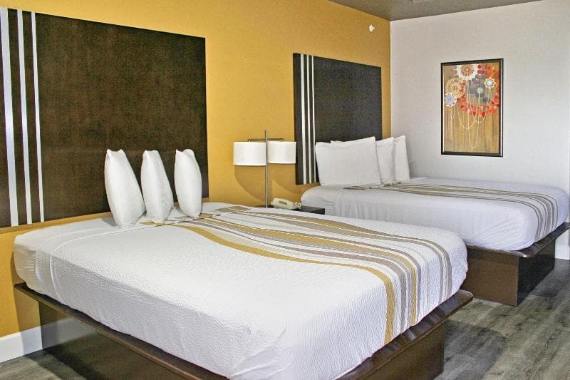 Palacio Royale Inn 4