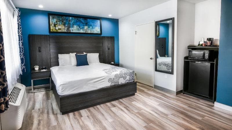Parkside Inn Anaheim 5