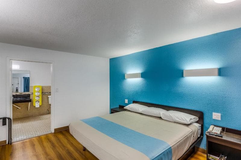 Motel 6 Ft Worth Convention Center 3
