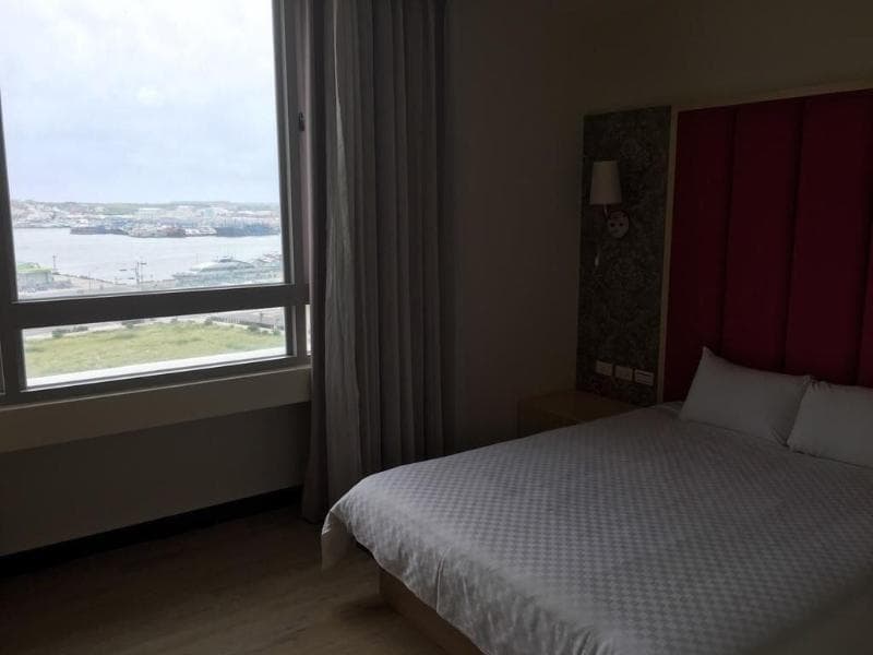 Happy Hotel photo 1