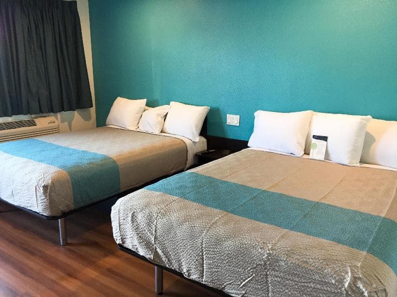 Motel 6 San Bernardino CA Downtown 3