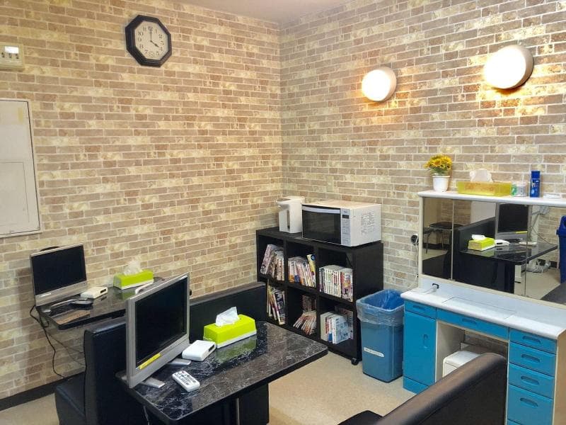 Capsule Hotel Block Room (Adults Only) 3
