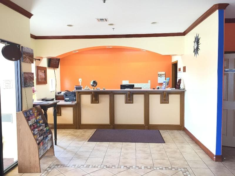 Boca Chica Inn & Suites 5
