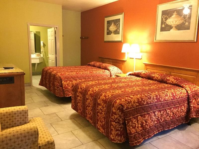 Boca Chica Inn & Suites photo 1