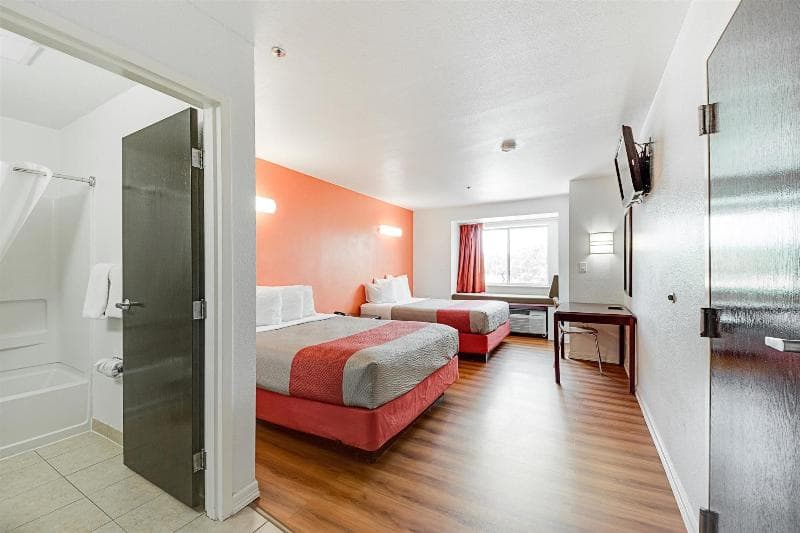 Motel 6 Mcallen, TX - East 3