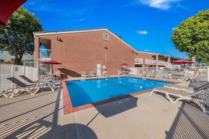 Motel 6 Dallas - Plano Northeast 5