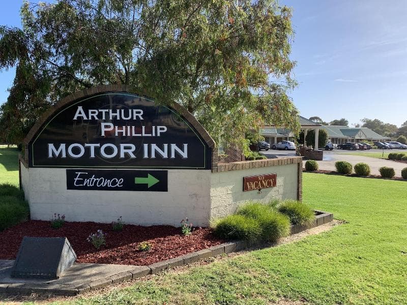 Arthur Phillip Motor Inn 4