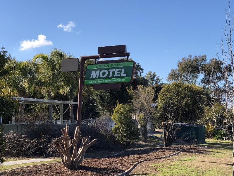 Green Door Motel 5