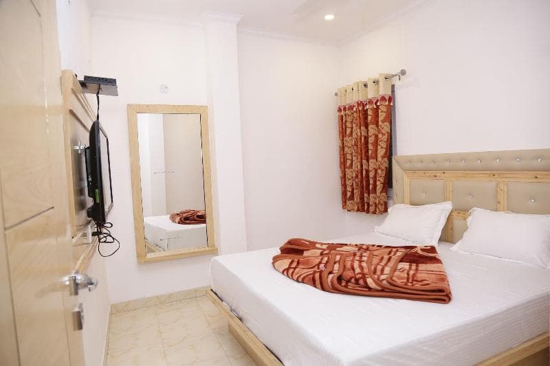 Hostel New King main