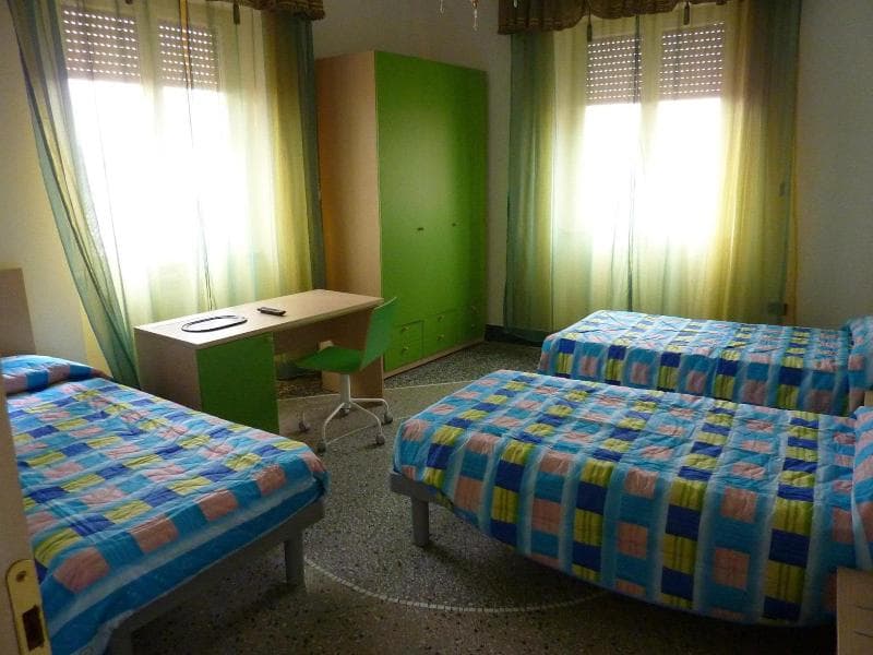 Bbc Christian Bed & Breakfast 2