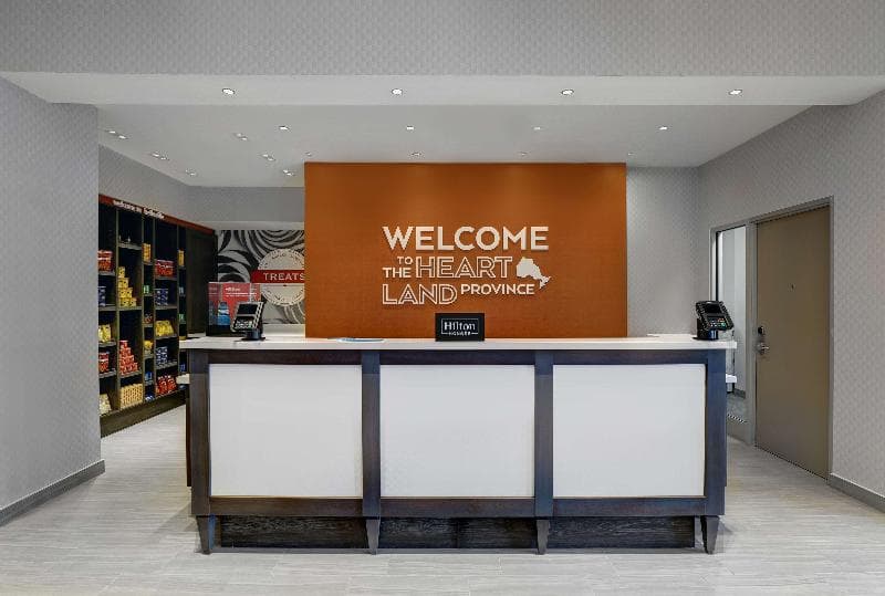 Hampton Inn & Suites Belleville 4