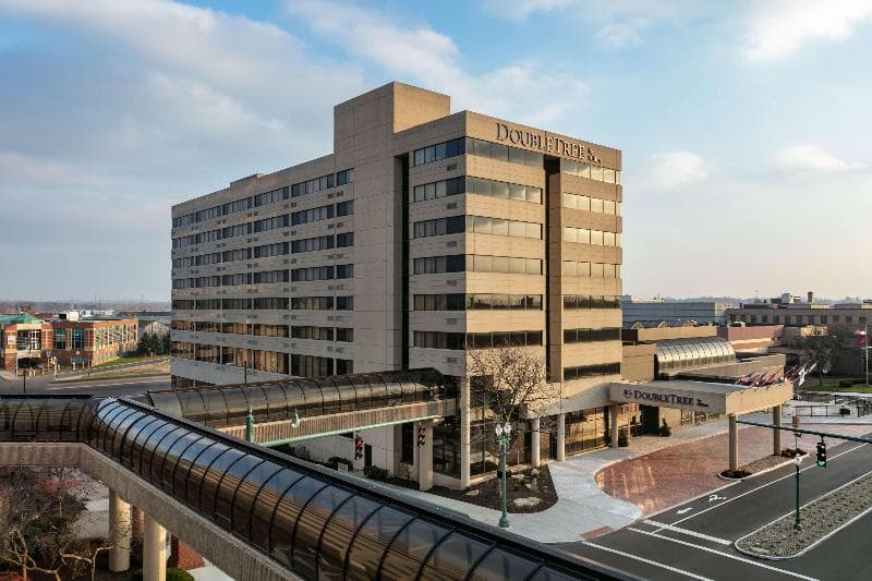 DoubleTree by Hilton Canton Downtown 2