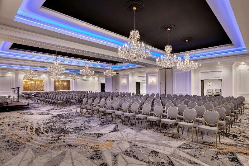 DoubleTree by Hilton Canton Downtown 5