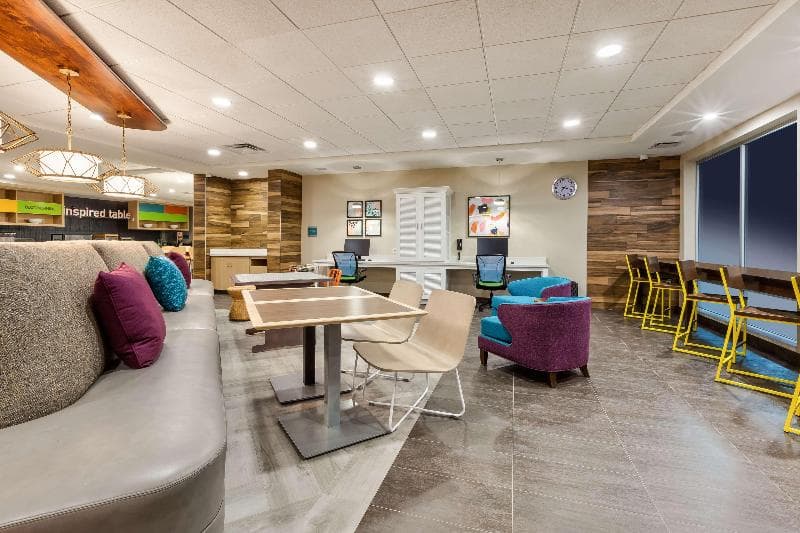 Home2 Suites by Hilton Saginaw 5