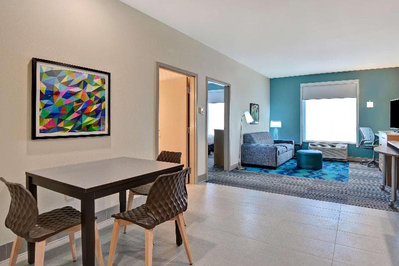 Home2 Suites by Hilton Savannah Midtown 4