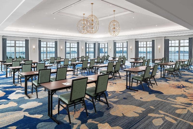 Embassy Suites by Hilton Charleston Harbor Mt. Pleasant photo 1