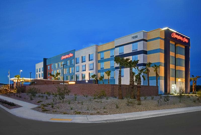Hampton Inn Las Vegas Strip South 4