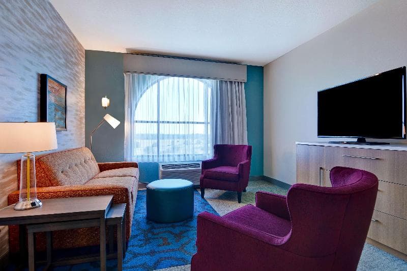 Home2 Suites by Hilton Orlando at Flamingo Crossings 4