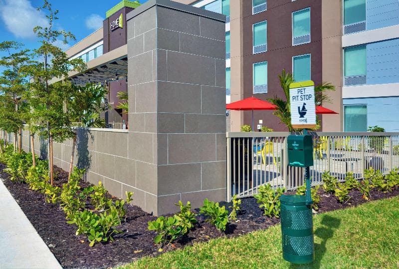 Home2 Suites by Hilton Fort Myers Colonial Blvd 2