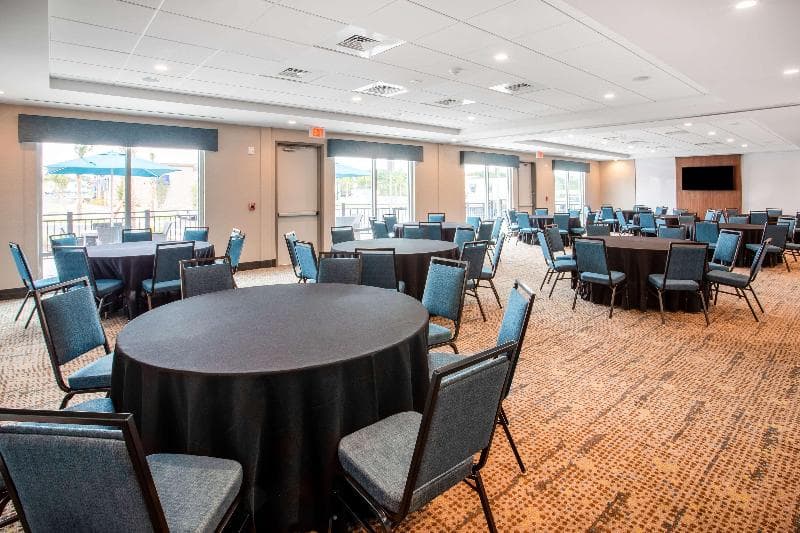 Hampton Inn & Suites North Port photo 1