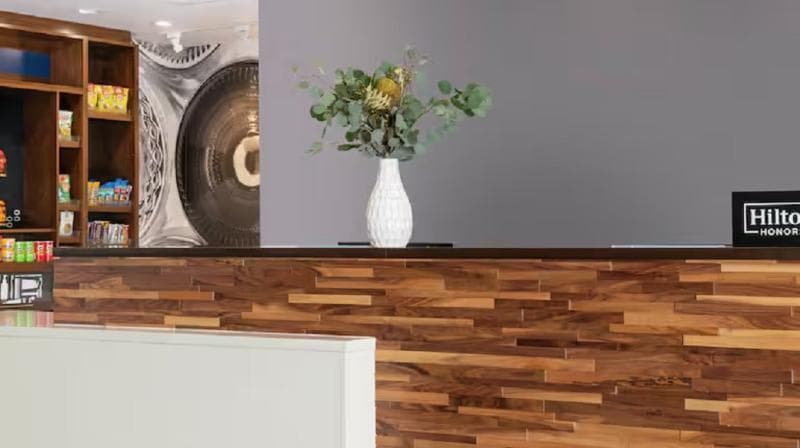 Hampton Inn Glendale Milwaukee 2
