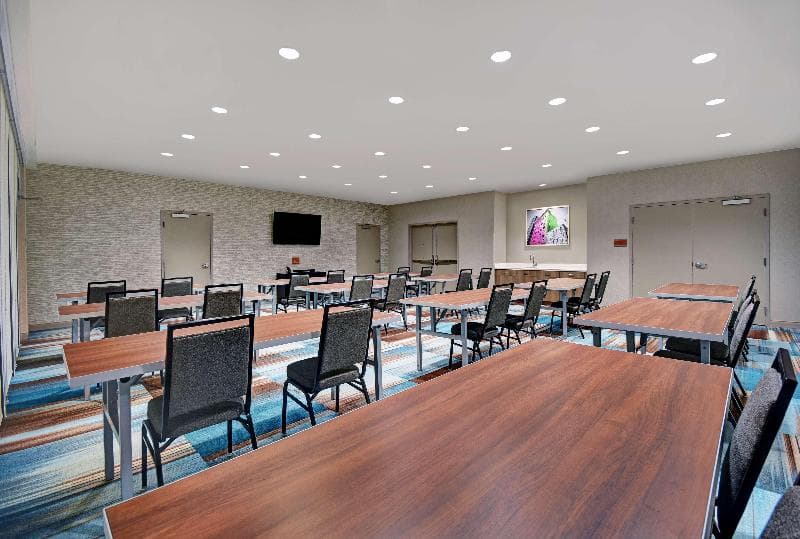 Home2 Suites by Hilton Raleigh North I-540 photo 1
