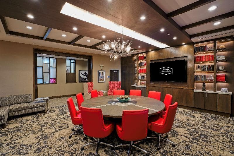 Hampton Inn & Suites Lubbock University 2