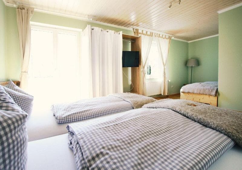 Hotelpension Haus Am Bach 3