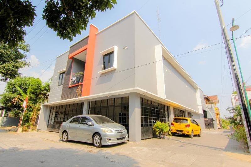 Jj House Wahid Hasyim By Zuzu 4