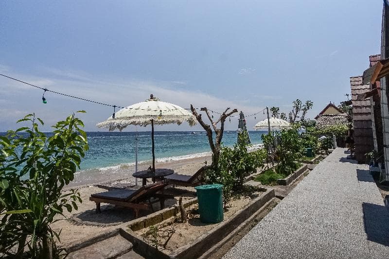 Road Beach Homestay By Zuzu 3