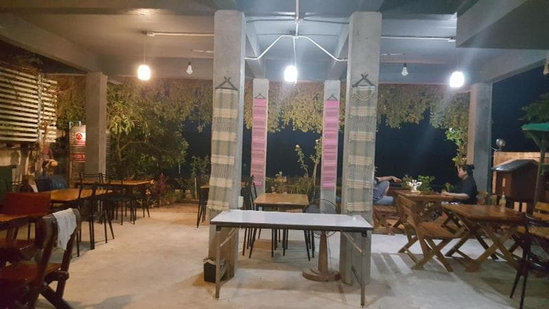 Tonkong Guesthouse And Restaurant photo 1