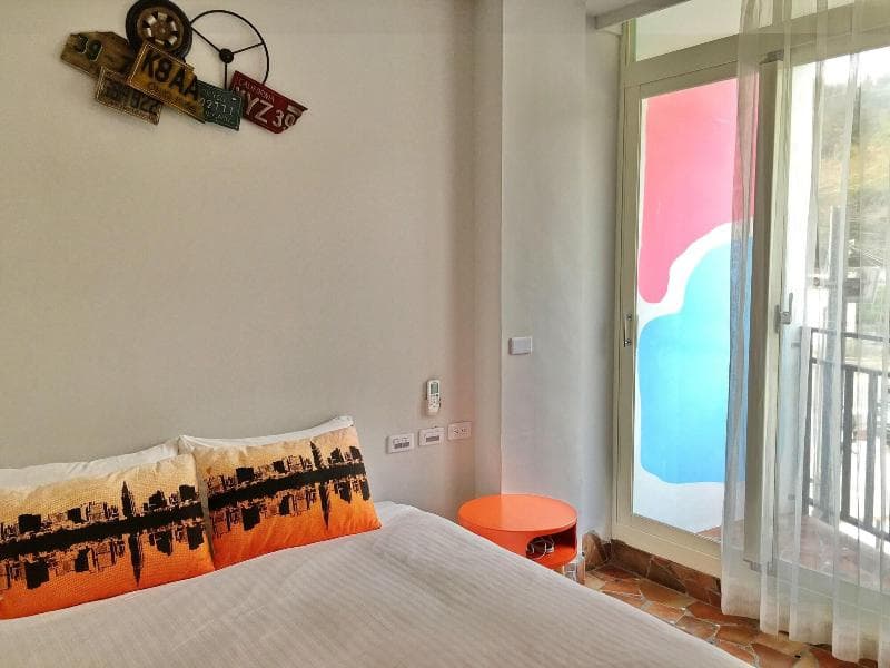 Mini Summer Hostel main