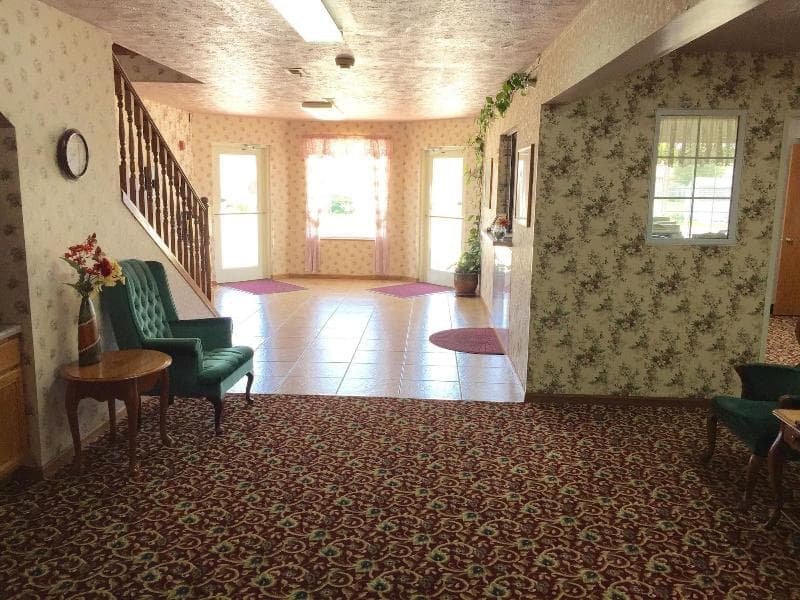 Victorian Inn photo 1