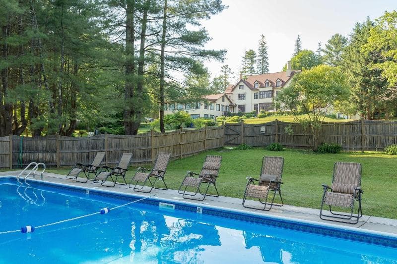 Seven Hills Inn 2