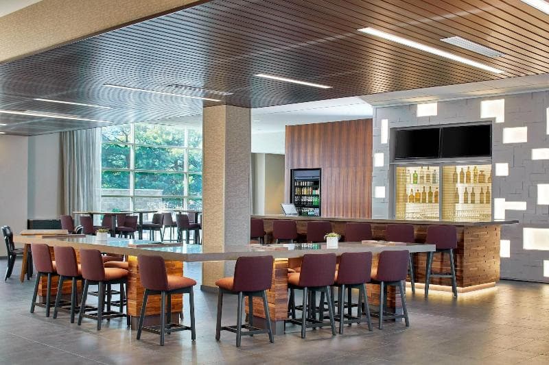 Courtyard By Marriott Albany Airport 3