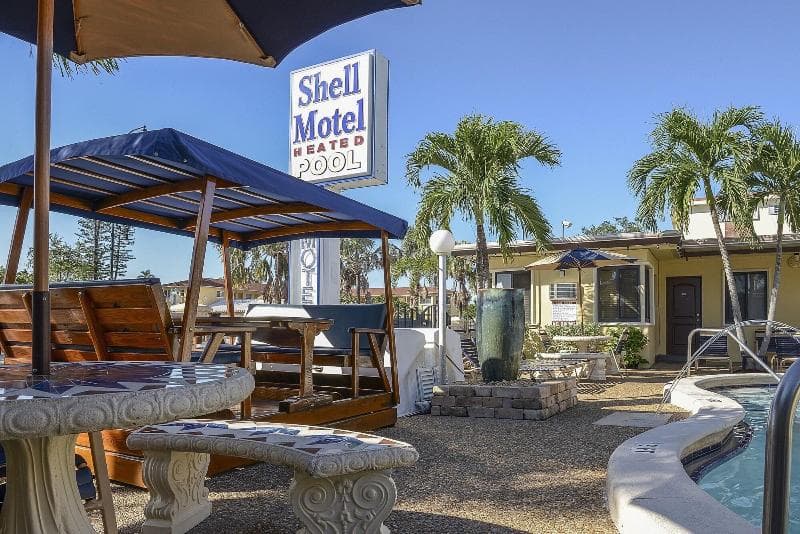 Shell Motel photo 1