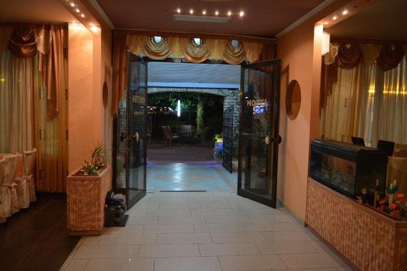 Artemis Hotel photo 1