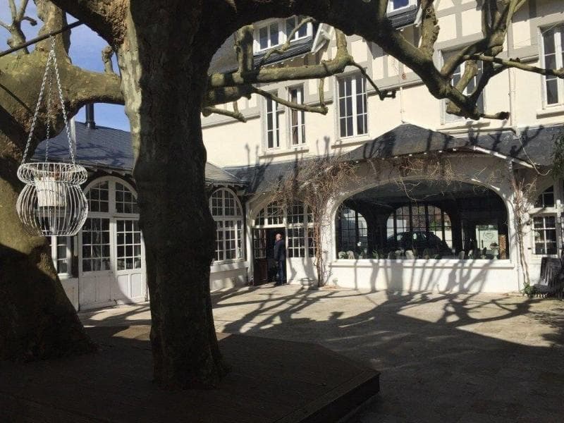 Hôtel le Pavillon Bleu 4