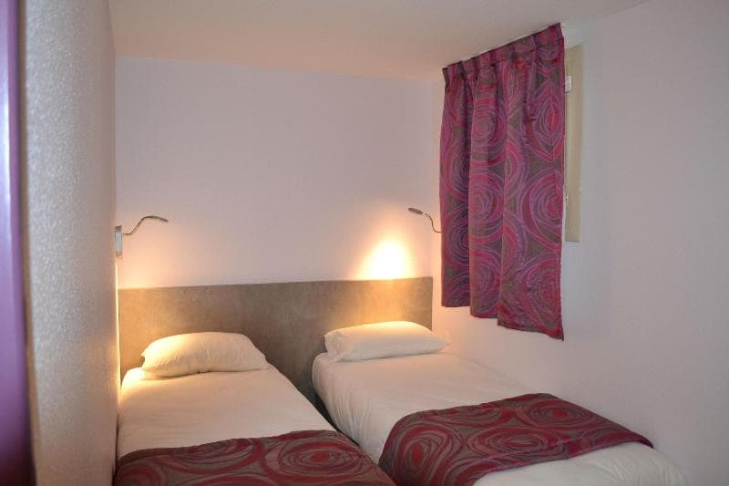 Brit Hotel Les Evens 4