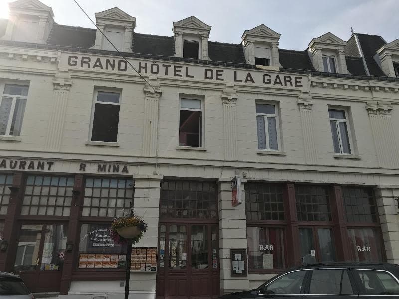 Hotel De La Gare 4