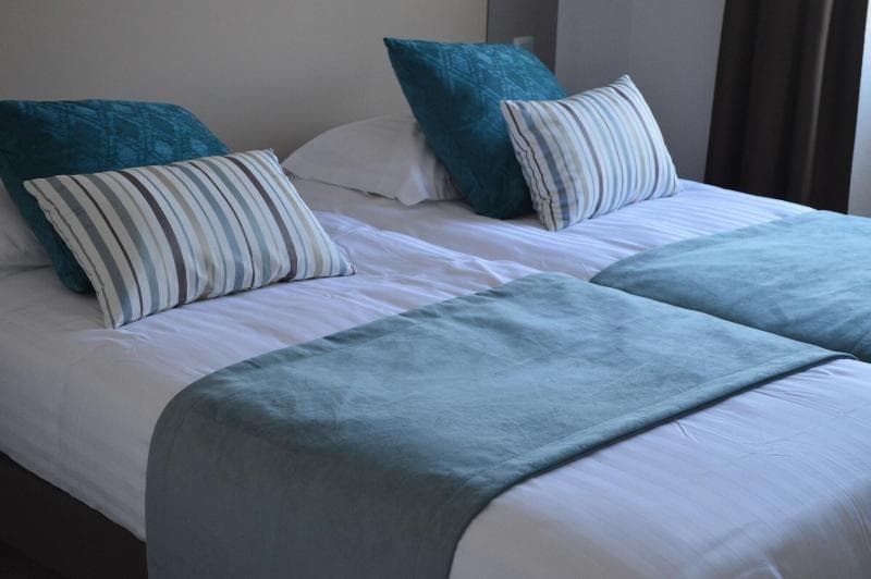 Logis Hotel Du Parc Le Rouget De Lisle 3