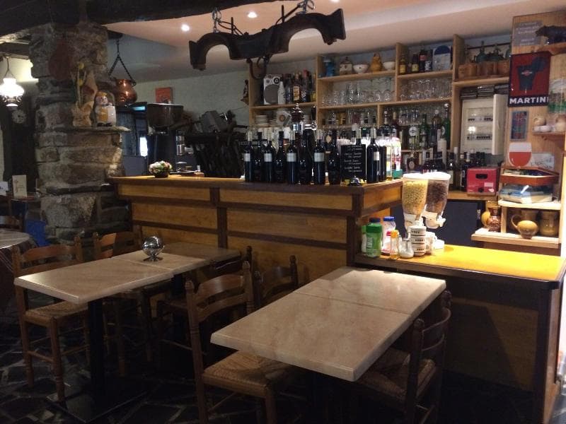 Auberge Des Pyrénées main