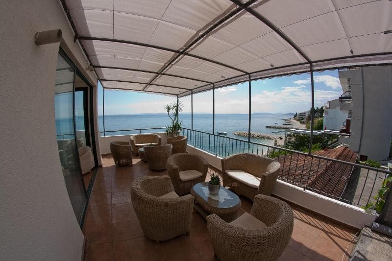 Beachfront Apartments Tamaris 4