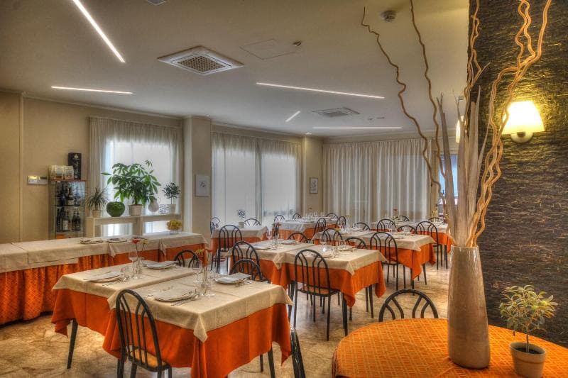 Hotel Olympic 3