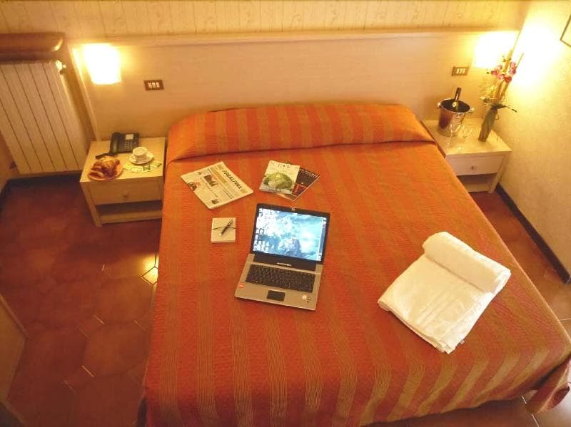 Hotel Montecarlo 3