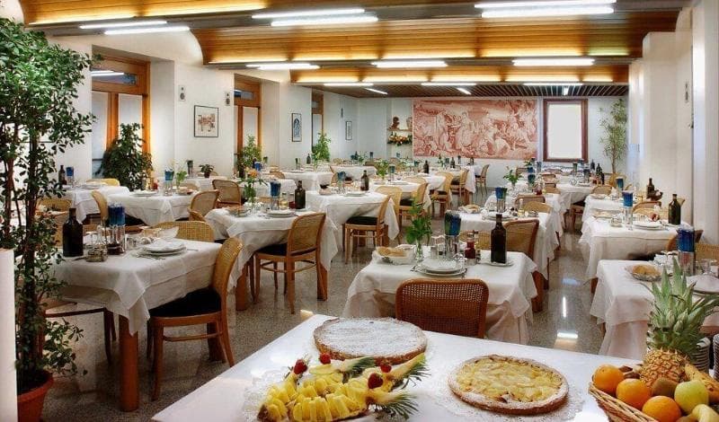 Albergo Sorriso photo 1
