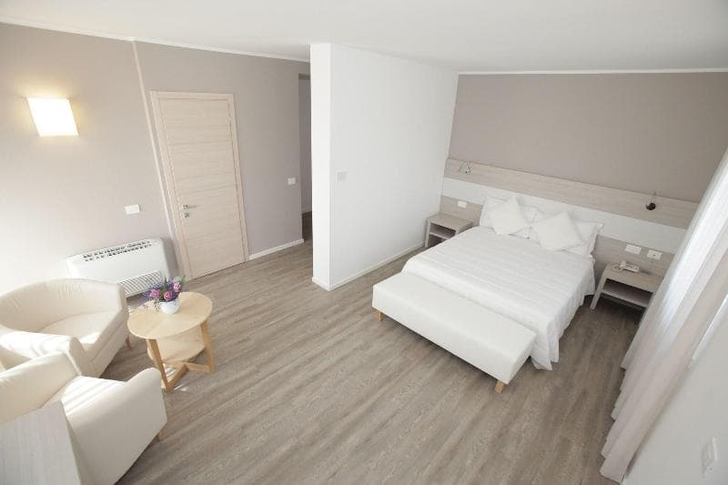 Hotel Europa photo 1