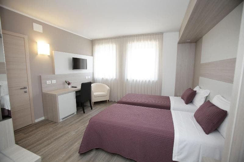 Hotel Europa 4